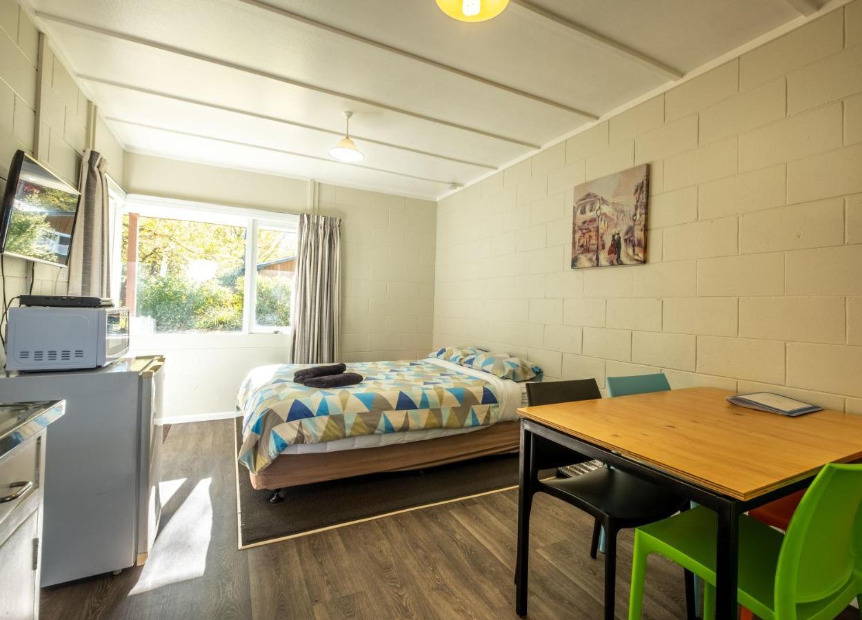 Alpine Adventure Holiday Park Hanmer Springs Bagian luar foto